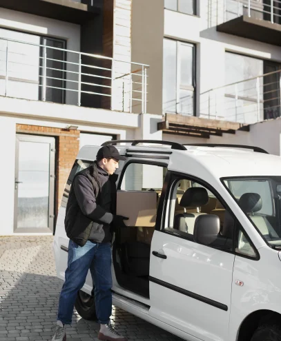 courier-doing-jobs-logistics_2_11zon